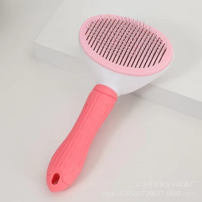 Household hair removal self-cleaning needle comb